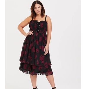Torrid size 2 NWT black floral midi dress
